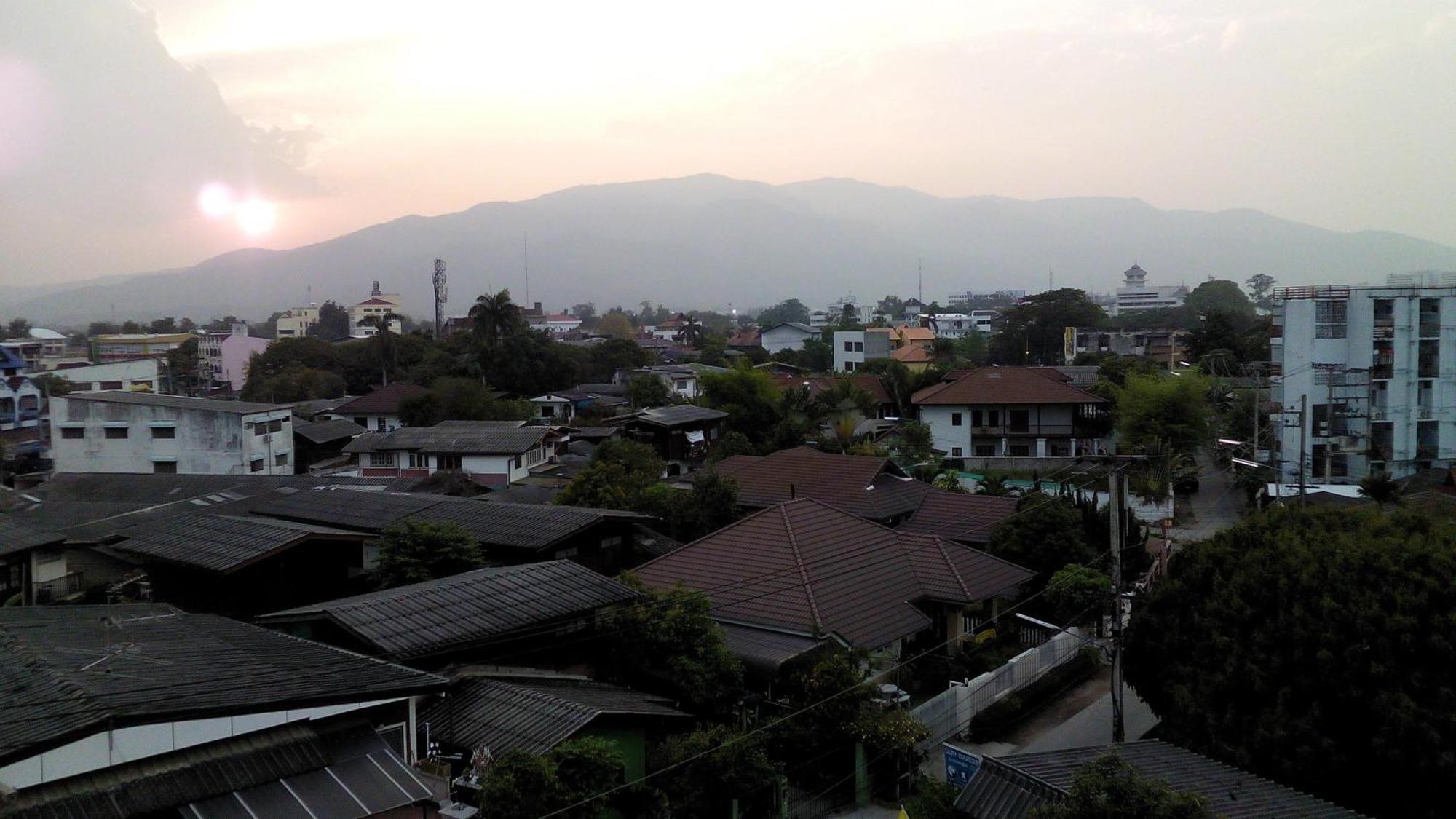 Mantra Place Chiang Mai Exterior photo